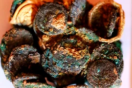 Kho báu La Mã ẩn giấu trong thành phố cổ nhất Romania 