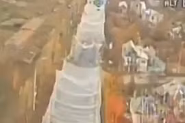 Theo các chuyên gia quân sự, chiến thuật này của Nga dường như sao chép một sáng kiến tương tự trước đó ​​của Ukraine, mặc dù được áp dụng theo cách khác. Câu hỏi chính là phương pháp này thực sự hiệu quả đến mức nào. Ảnh: @distant_earth83.