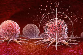 AI thiết kế protein như 'GPS' định vị chính xác khối u