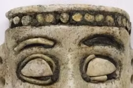 Dấu ấn 3.300 năm của nền văn minh Dilmun trên mặt nạ gốm sứ cổ