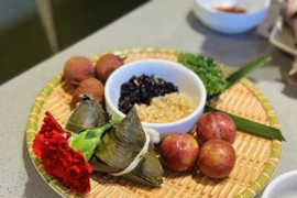 Sự thật về Tết Đoan Ngọ, 3 người này chớ ra đường buổi trưa