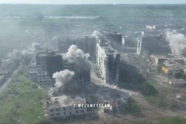 Pokrovsk rực lửa, Ukraine báo động toàn tuyến Donetsk