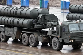 Ấn Độ đặt hàng thêm hệ thống S-400 từ Nga 
