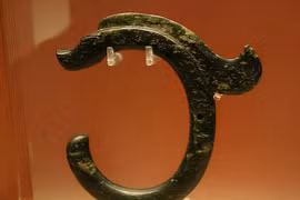 Phát hiện bảo vật 'hiếm có khó tìm' tượng rồng ngọc bích 5.000 năm tuổi 