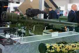 Các quốc gia hiện đã được xác nhận đang vận hành tên lửa phòng không vác vai Piorun (MANPADS) gồm Ba Lan, Ukraine, Na Uy và Bỉ; ngoài ra, một số quốc gia châu Âu khác trước đây cũng đã được xác định là người sử dụng hoặc là bên tiếp nhận hệ thống này. (Nguồn ảnh: ArmyRecognition)