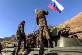 Novomarkovo thất thủ, Kramatorsk đứng trước nguy cơ bị bao vây