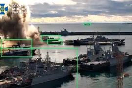 Tàu ngầm Nga lần đầu tiên bị Ukraine tập kích bằng USV dưới nước