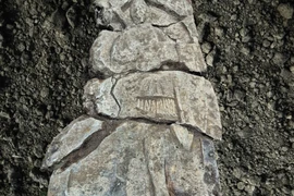 Bia đá cổ từ thế kỷ 14 hé lộ chân dung hiệp sĩ quyền uy