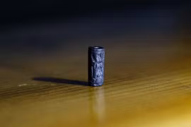 Khai quật tại Đồi Tepebağ hé lộ con dấu cổ đại khắc họa nữ thần Ishtar