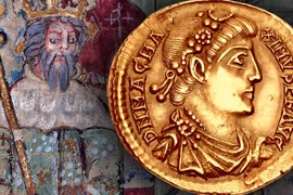 Soi cận 3 đồng tiền vàng quý hiếm thế kỷ thứ 4 Sau Công Nguyên 