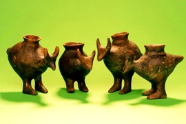Trẻ em thời tiền sử bú sữa bò bằng bình cách đây 5.000 năm