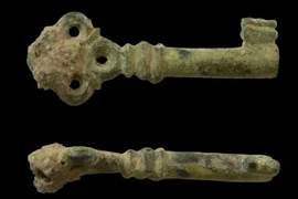 Soi kỹ chiếc chìa khóa Thời Trung Cổ, hé lộ thông tin cực mật 