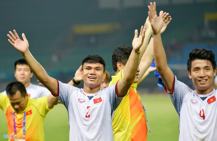 Một siêu dự bị khác của Olympic Việt Nam là Phạm Xuân Mạnh. Hậu vệ sinh năm 1996 luôn chơi rất năng nổ và hiệu quả mỗi khi được vào sân. Thiếu Xuân Mạnh và Văn Thanh, ông Park sẽ chỉ còn một mình Đoàn Văn Hậu đáng tin cậy ở hai biên tại SEA Games tới.