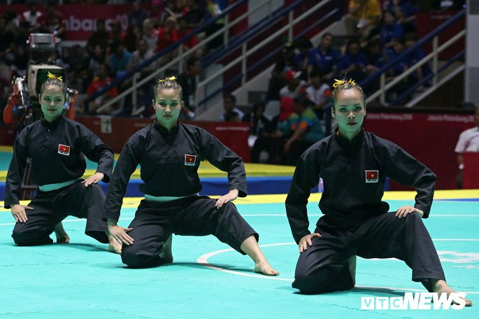 Pencak Silat Việt Nam giành thêm 1 HCB ở nội dung biểu diễn (seni) đồng đội nữ.