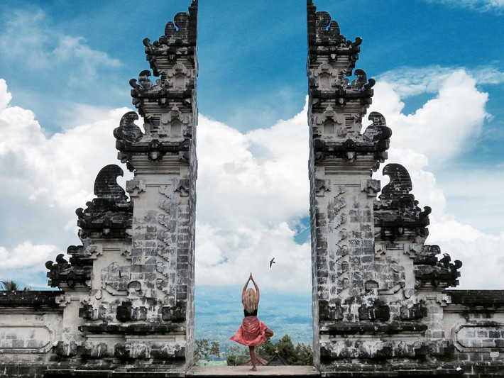 Hòa vào thiên nhiên đất trời, thấy lòng mình như bình yên. Bạn như quên đi hết những muộn phiền của cuộc sống, bỏ lại sau lưng tất cả những điều phiền muộn.
