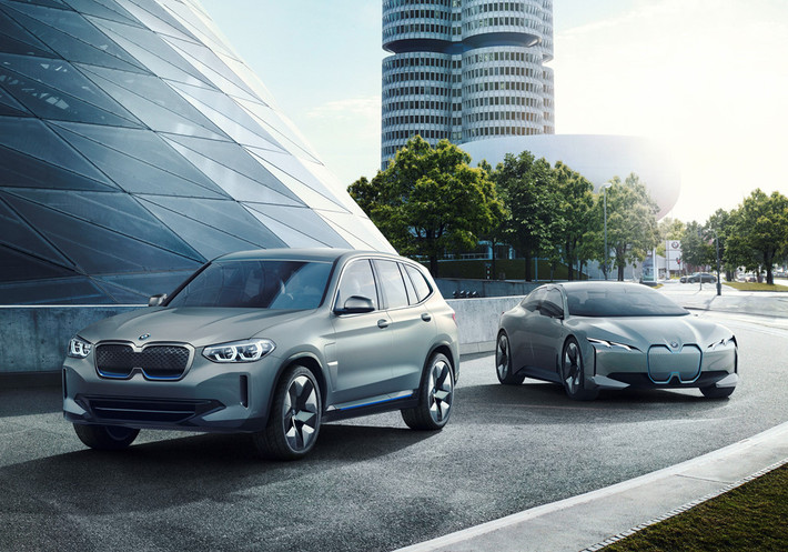 Dự án iX3 đưa BMW trở thành nhà hãng xe hạng sang đầu tiên sản xuất ôtô công nghệ cao tại Trung Quốc, và sau đó sẽ xuất khẩu sang Mỹ, bất chấp mối quan hệ giữa 2 quốc gia này đang khá tệ.