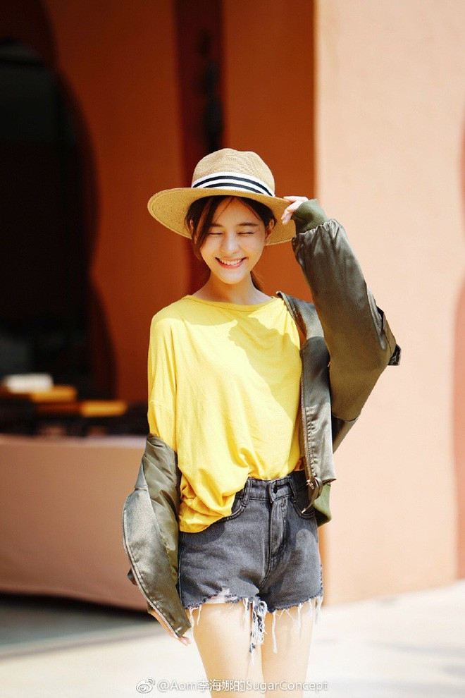 Cười tươi hết cỡ, cũng là bí quyết níu giữ tuổi thanh xuân của Aom Sushar.