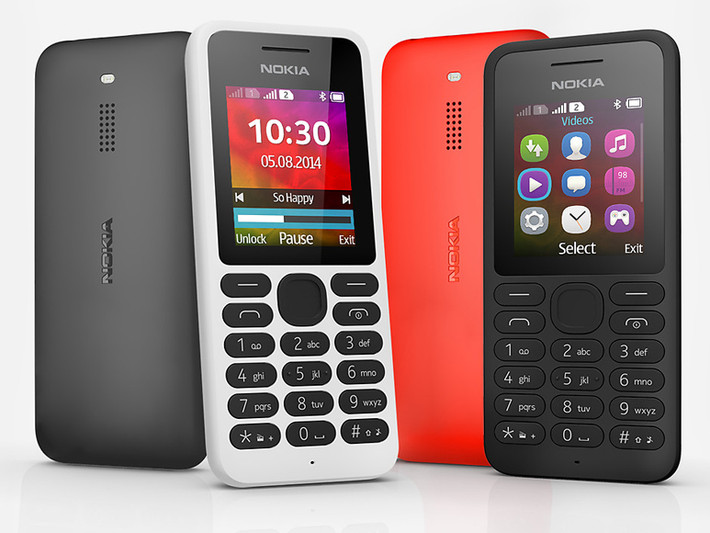 Cao cấp hơn một chút là dòng Nokia 130, 150, 210, 216, 230… với mức giá nằm trong khoảng 500.000 – 1 triệu đồng. Các máy phân khúc này được bổ sung camera, màn hình màu VGA kích thước lớn hơn, khe thẻ nhớ micro SD, đi kèm với khả năng nghe nhạc và xem video định dạng MP4 phổ biến. Đặc biệt, chúng còn được trang bị kết nối tối thiểu nhất tới mạng xã hội Facebook và trình duyệt web Opera mini, giúp chủ sở hữu không trở thành “người tối cổ”.