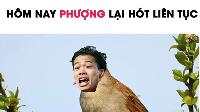 Phút thứ 11 của trận đấu, Công Phượng là cái tên được nhiều cổ động viên hô vang khi ghi bàn thắng vào lưới đội tuyển Malaysia. "Lão tướng" Anh Đức sút hỏng bóng, nhưng cú ra chân của anh lại vô tình trở thành đường kiến tạo cho Công Phượng ghi bàn. Ảnh: Nguyen Duc Duy.