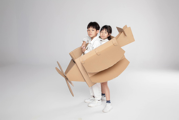 Lý Hải từng thổ lộ, tài sản quý giá nhất của vợ chồng anh sau hơn 10 năm chung sống không phải nhà lầu, xe hơi mà chính là 4 thiên thần nhỏ.