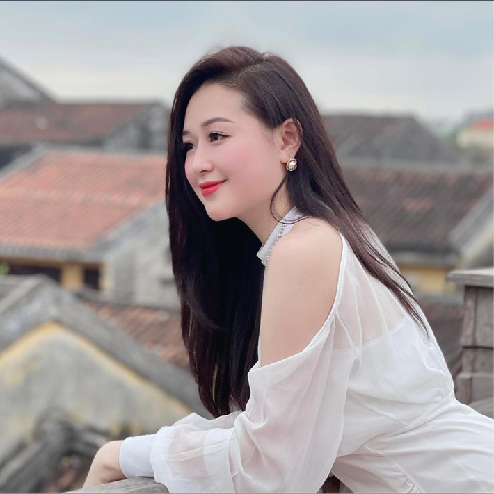 Cô nàng từng giành giải Hoa khôi ảnh của trường Đại học Sư phạm Hà Nội.