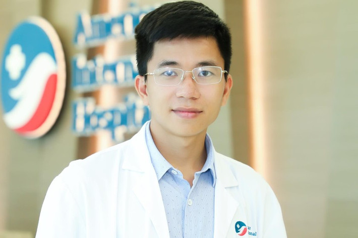 Nghĩa cử cao đẹp này của bác sĩ Trung khiến không ít người ngưỡng mộ và trân trọng.