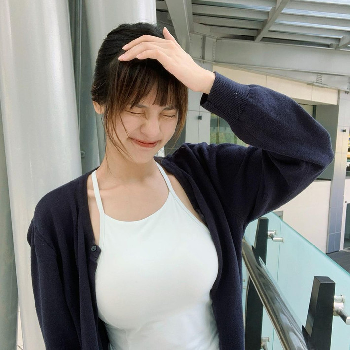 Trang cá nhân của nàng hot girl hiện thu hút hơn 150.000 người theo dõi. (Ảnh: IGNV)