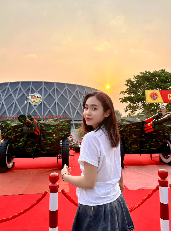 Sau gần 4 năm sinh sống, học tập tại Việt Nam, Maysaa khiến nhiều người thán phục trước khả năng nói và am hiểu tiếng Việt.