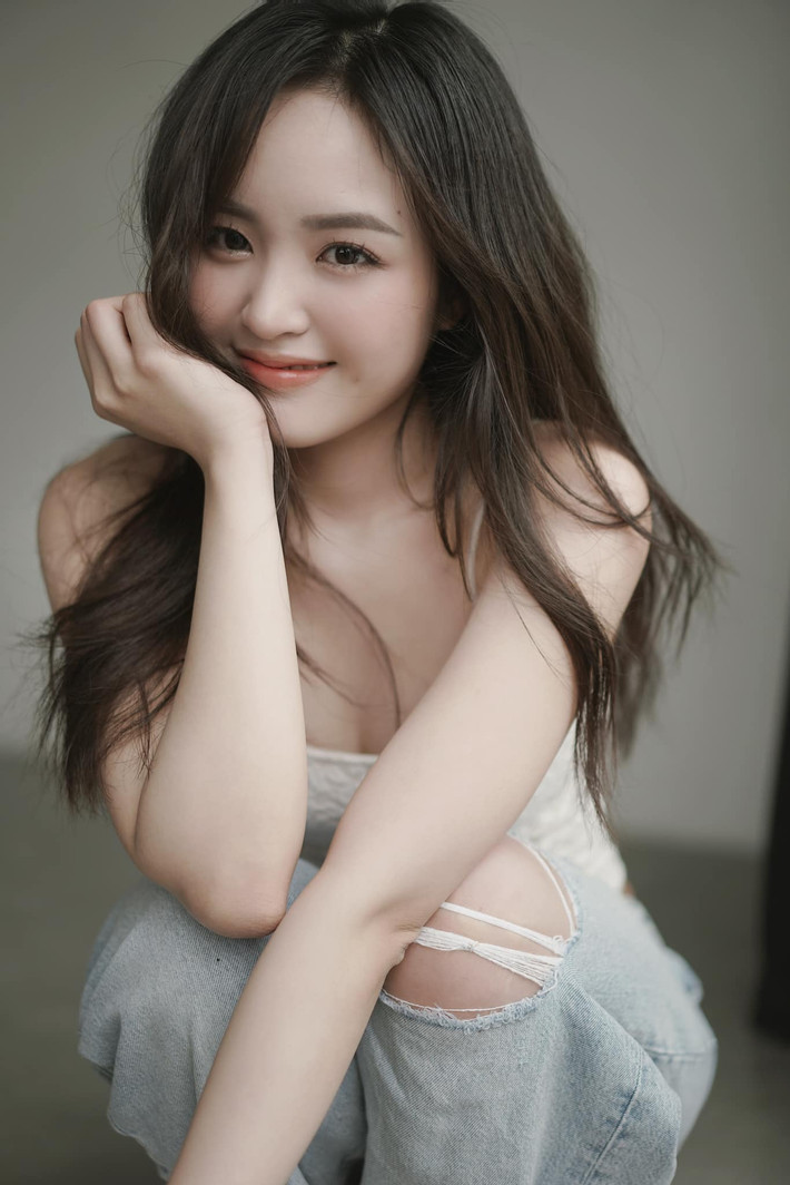 Cô từng chia sẻ sau khi ly hôn, con sống cùng chồng cũ.