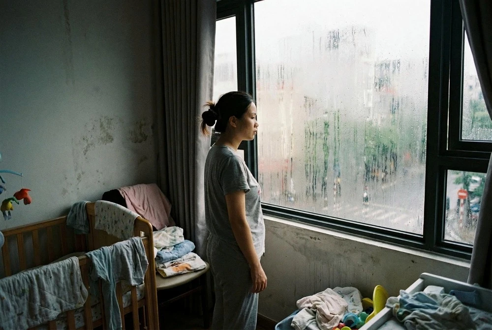 Vì sao nhà vẫn ẩm mốc dù máy hút ẩm chạy cả ngày? 