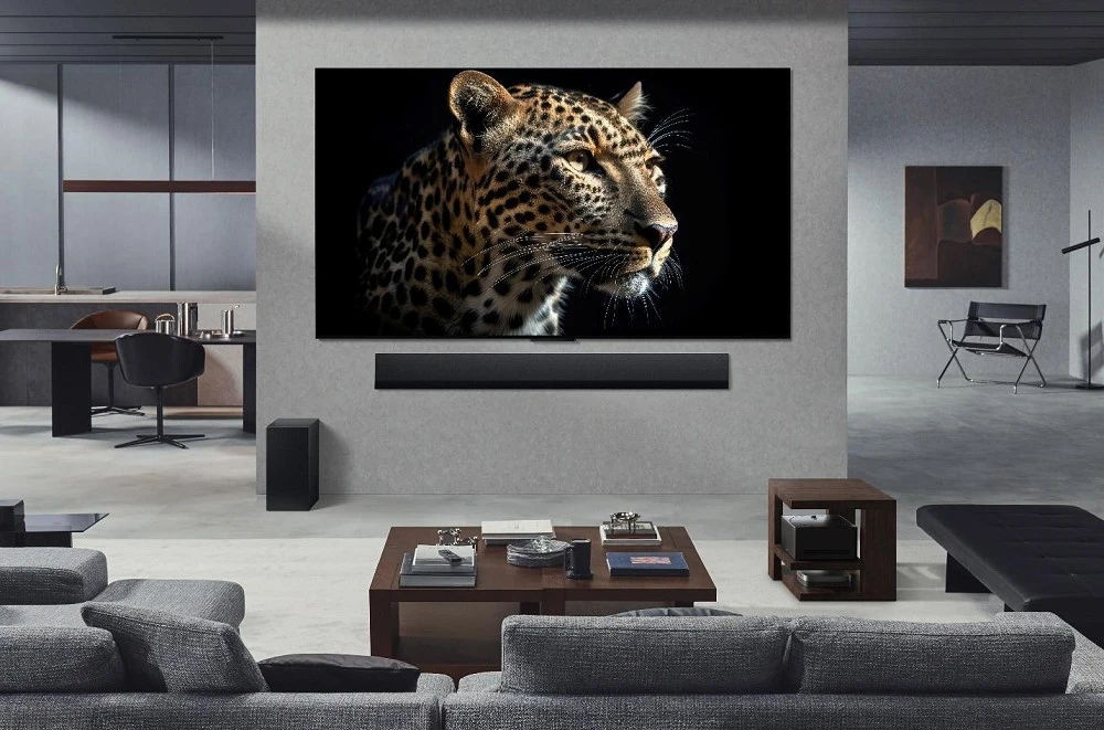 LG tung bộ đôi TV và loa thanh nâng tầm giải trí Tết