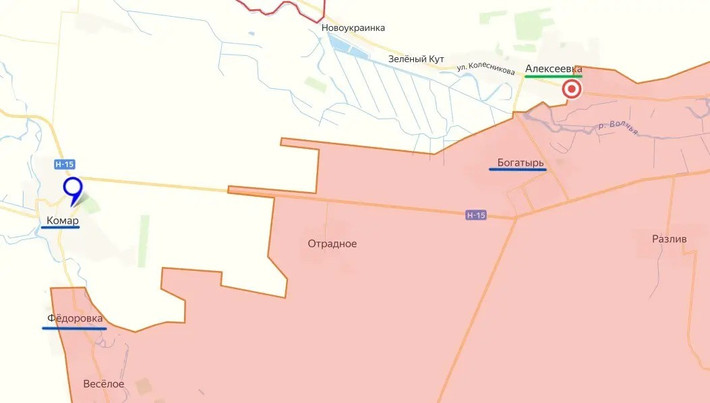 Deep State cũng cho biết, ở cực nam tỉnh Donetsk, quân Nga tiến từ phía đông nam đến vùng ngoại ô của làng Komar, chiếm một phần làng Fedorovka (Nga hôm nay chính thức tuyên bố đã chiếm được toàn bộ ngôi làng). Trong vài ngày nay, dư luận cả Nga và Ukraine đều đã biết về cuộc chiến ở Komar - một khu vực kiên cố quan trọng của AFU, trấn giữ cửa ngõ vào vùng Dnipropetrovsk.