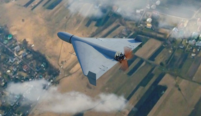UAV Geran-2 đã trở thành vũ khí tấn công tầm xa chính của Nga, các chuyên gia Benjamin Jansen và Yasser Atalan của CSIS viết, “UAV Geran-2 giá rẻ được sản xuất hàng loạt, thậm chí còn nguy hiểm hơn cả tên lửa hành trình hiện đại”.