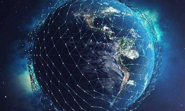 Vào lúc 23:30 đêm ngày 24/7, tín hiệu Internet Starlink trên màn hình xe chỉ huy tiếp viện của Ukraine, nơi cách Pokrovsk 80 km, đột nhiên mất tín hiệu, khiến tuyến phòng thủ Donbass của Ukraine đứng trước bờ vực tử thần.