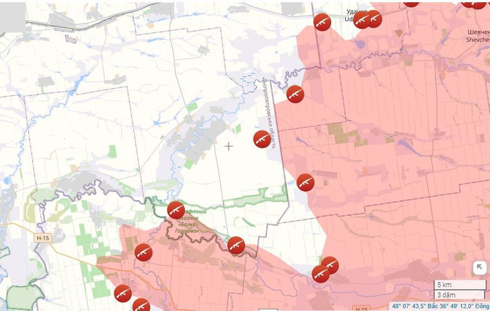 Cùng với việc bao vây Pokrovsk, RFAF đang nhanh chóng tiến về khu vực giáp ranh giữa tỉnh Donbass với Dnipropetrovsk và mở rộng quyền kiểm soát các vùng lãnh thổ ở khu vực Zaporizhia và Dnepropetrovsk; điều này cho thấy bản chất toàn diện của cuộc tấn công.