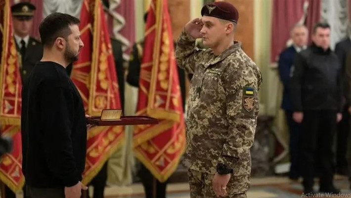 Liên quan tới việc RFAF bất ngờ tiến công mạnh ở nam Zaporizhzhia, Tổng thống Ukraine Zelensky đã triệu tập khẩn cuộc họp của Bộ Tổng tham mưu AFU. Theo Tổng thống Zelensky, tình hình đã trở nên tồi tệ hơn ở khu vực Zaporizhzhia, cũng như ở các hướng Pokrovsk và Novopavlovskoye.
