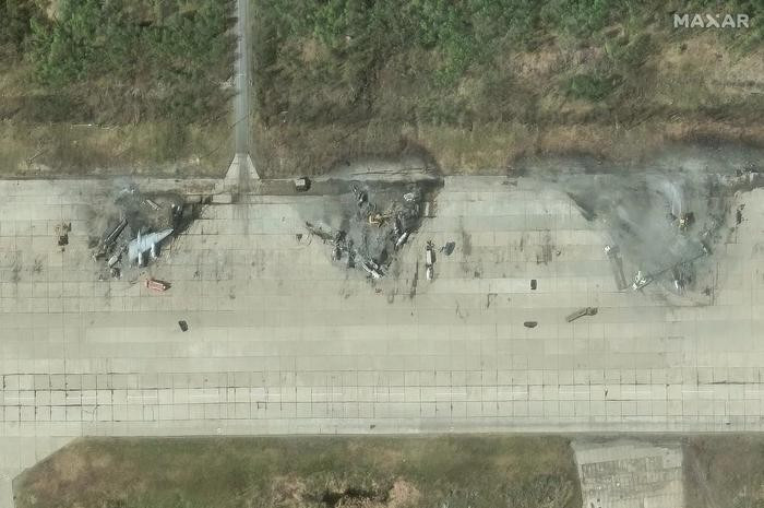 Ông Yuri Ignat, phát ngôn viên của lực lượng Phòng không - Không quân Ukraine, cho biết trong một cuộc phỏng vấn với tờ Pravda của Ukraine rằng, các máy bay ném bom chiến lược của Nga bị phá hủy hoặc hư hại trong chiến dịch "Mạng nhện" là máy bay Tu-95MS và Tu-160.