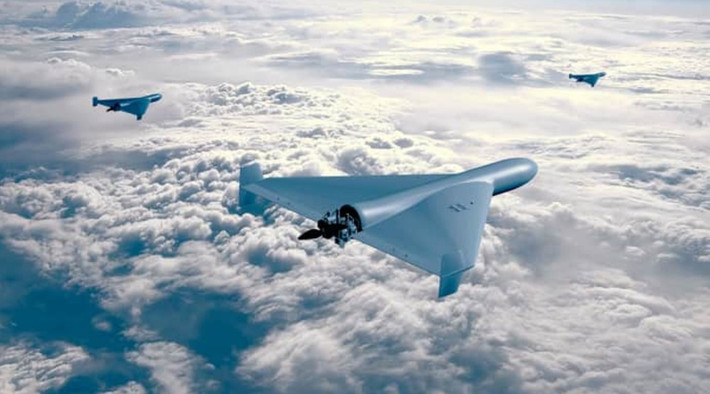 Vũ khí đầu tiên được sử dụng trong cuộc tấn công là UAV tự sát tầm xa Gerans, xuất hiện trên bầu trời Ukraine trước nửa đêm. Người ta đã nghe thấy tiếng nổ ở Lviv, Burshtyn thuộc khu vực Ivano-Frankivsk và một số địa điểm khác.