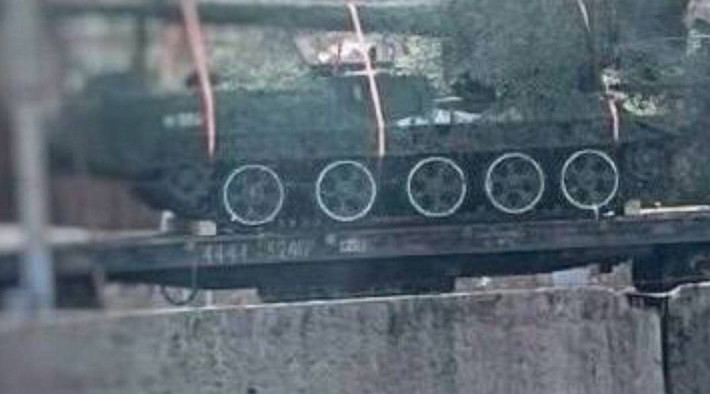Các chuyên gia từ tạp chí Defence Express của Ukraine ước tính, Triều Tiên đã thực hiện ít nhất 4 đợt chuyển giao pháo Koksan cho Nga kể từ cuối năm 2024. Tính đến tháng 5/2025, có tới 200 khẩu pháo Koksan có khả năng được triển khai dọc theo mặt trận, đặc biệt là ở phía bắc bán đảo Crimea.