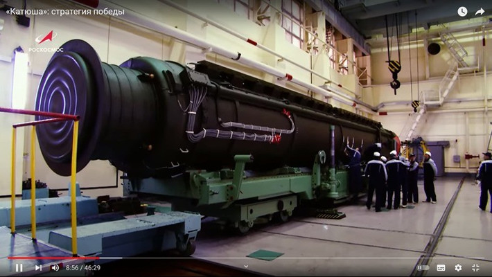 Tờ Kyiv Independent cho biết, hiện nay tên lửa Iskander đang được sản xuất tại Nhà máy Votkinsk của Nga, một trụ cột của ngành công nghiệp quốc phòng của Moskva, thúc đẩy sự gia tăng sản xuất Iskander-M. Kể từ khi chiến tranh với Ukraine bùng nổ vào năm 2022, cơ sở này đã bổ sung thêm 2.500 công nhân, xây dựng các nhà máy sản xuất mới và nhập khẩu thiết bị tiên tiến từ Trung Quốc, Đài Loan và Belarus.