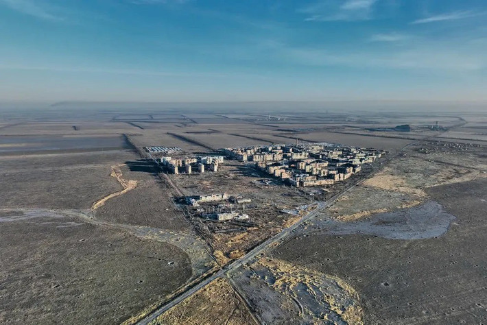 Nhìn lại trận Ugledar, quân đội Ukraine khi đó đã bị RFAF cô lập và bất lực vì đường tiếp tế bị cắt đứt. Cuối cùng, khi hết đạn và lương thực, họ buộc phải lựa chọn đầu hàng hoặc bị tiêu diệt. Những tổn thất đau đớn là điều hiển nhiên.