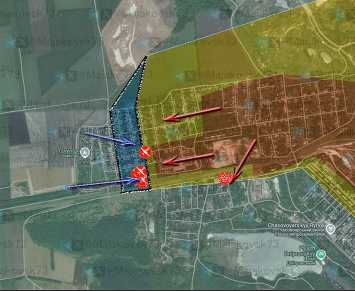 Kênh Military Summary cho biết, khu vực Chợ Trung tâm Thành phố và bến xe buýt Rynok, nằm ở phía tây, hiện đã nằm dưới sự kiểm soát của quân Nga. Giao tranh đang diễn ra ngay gần tòa nhà chính quyền huyện và hội đồng thành phố.