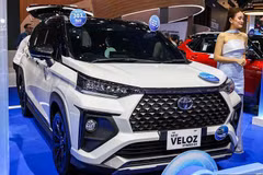 [GALLERY] Toyota Veloz Hybrid mới từ 440 triệu tại Indonesia, sắp về Việt Nam
