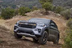  [GALLERY] Ford Explorer 2027 có thêm bản V6 400 mã lực và trang bị mới