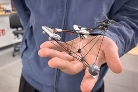 Chiếc drone "bóng ma" quay tròn cực kỳ khó phát hiện
