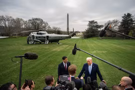 Tổng thống Trump yêu cầu Iran mở cửa Hormuz trong 48 giờ tới