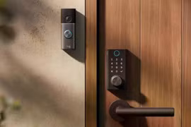Amazon ra mắt khóa thông minh giải quyết vấn đề hết pin đột ngột