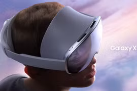 Samsung ra kính Galaxy XR mới đối đầu với Vision Pro của Apple