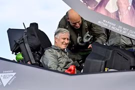 Bỉ nhận tiêm kích F-35, mở đường cho F-16 đến Ukraine