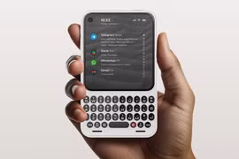  Điểm mặt 4 mẫu smartphone bàn phím QWERTY siêu chất